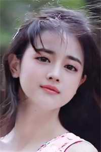 女儿周岁宴，笑看公婆给她喂酒喝李家伟林月秀